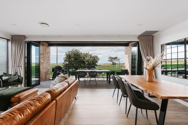 Photo of property in 5 Haneanea Way, Papamoa Beach, Papamoa, 3118