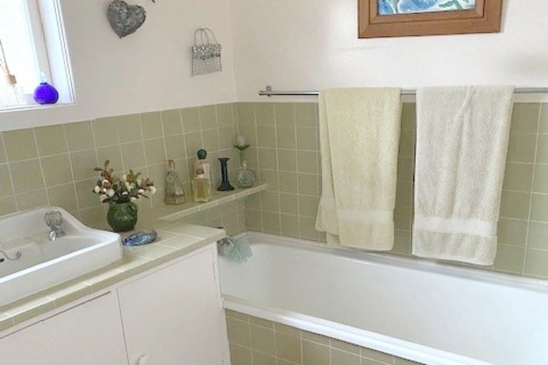 Photo of property in 22 Braid Road, St Andrews, Hamilton, 3200