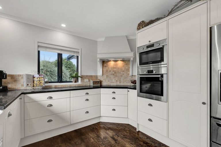 Photo of property in 37 Arthur Street, Hawera, 4674