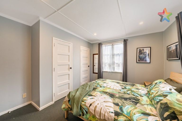 Photo of property in 55 Shearer Crescent, Naenae, Lower Hutt, 5011