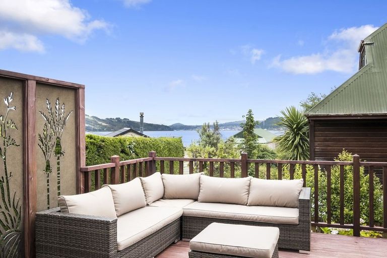 Photo of property in 15 Wharfdale Street, Macandrew Bay, Dunedin, 9014