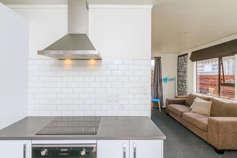 Photo of property in 2/42 Bauchop Road, Waterloo, Lower Hutt, 5011