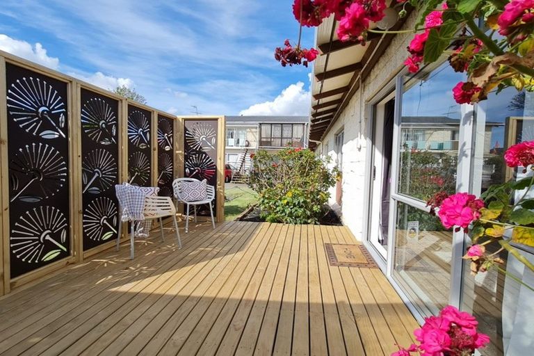 Photo of property in 2/30 Park Avenue, Papatoetoe, Auckland, 2025