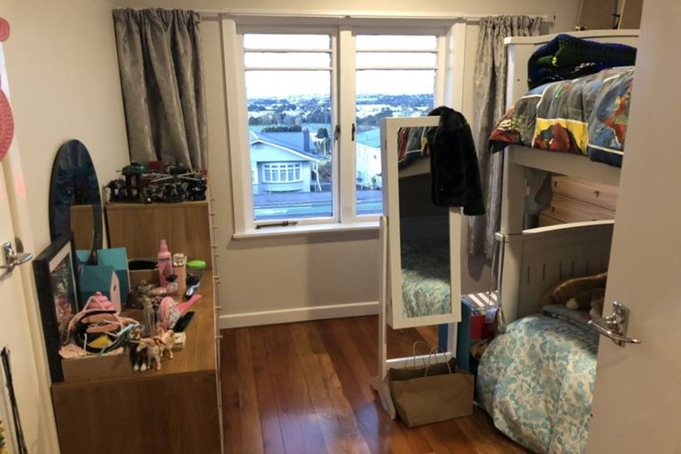 Photo of property in 49 Pinedale Place, Henderson, Auckland, 0610