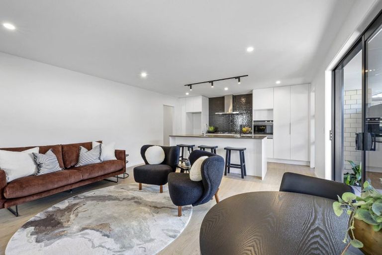 Photo of property in 21b Sycamore Grove, Lower Vogeltown, New Plymouth, 4310