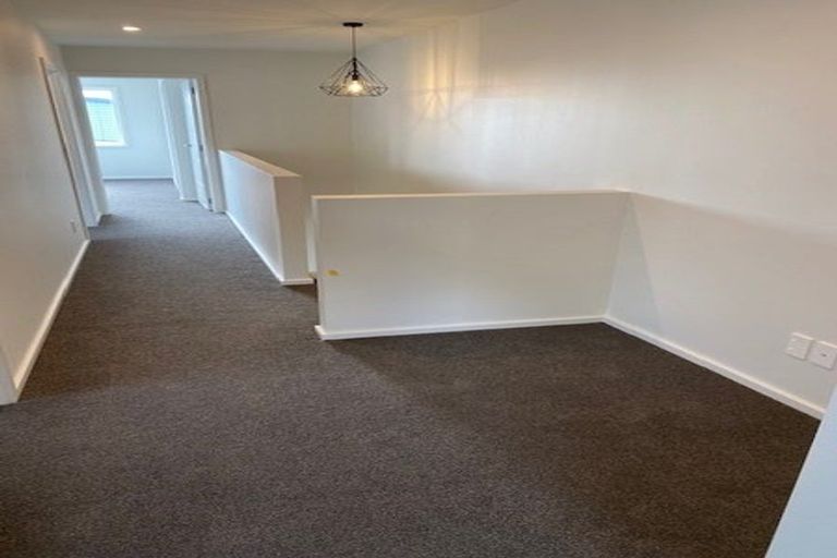 Photo of property in 162b Navigation Drive, Whitby, Porirua, 5024