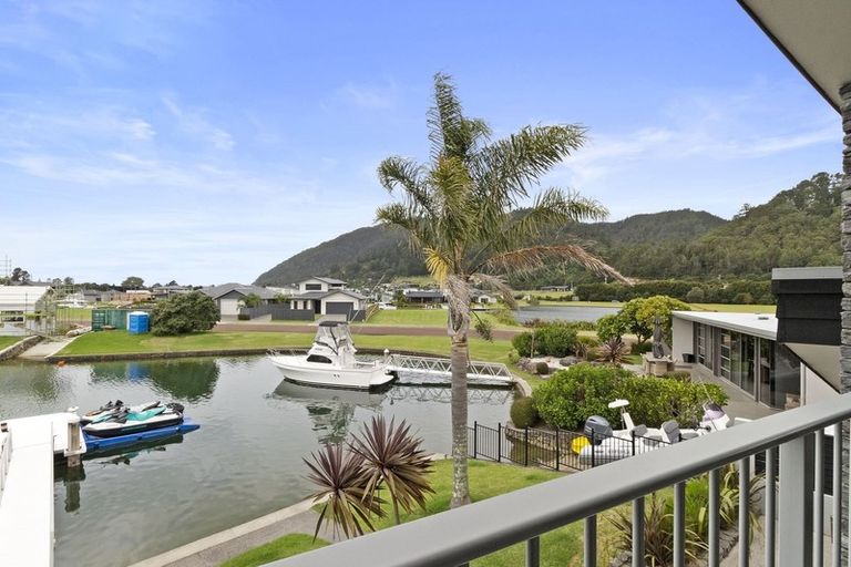 Photo of property in 166b Waterways Parade, Pauanui, Hikuai, 3579