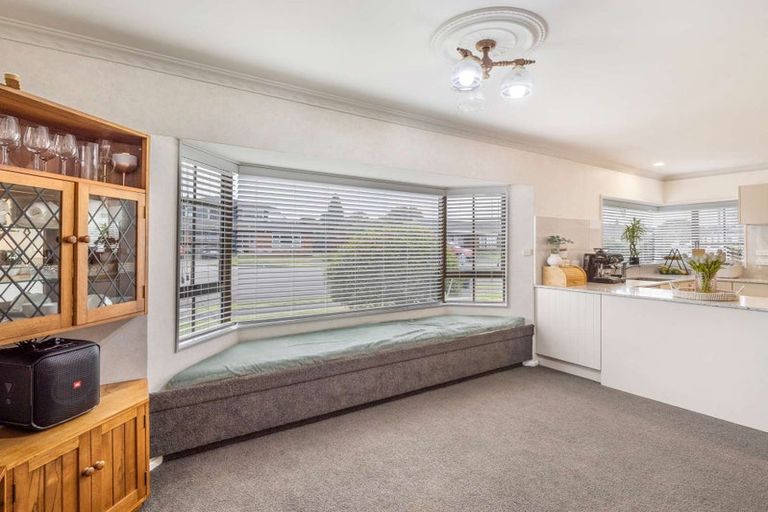 Photo of property in 5 Hampton Place, Springvale, Whanganui, 4501