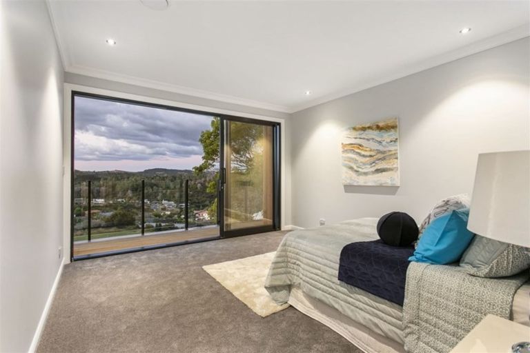 Photo of property in 137 West Hoe Heights, Orewa, 0931