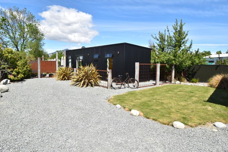 Photo of property in 7 Dusky Place, Twizel, 7901