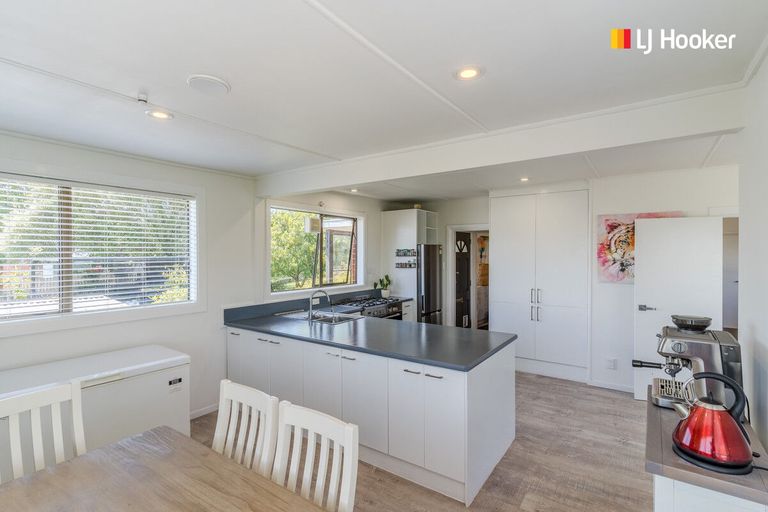 Photo of property in 19 Koremata Street, Green Island, Dunedin, 9018