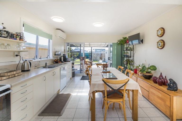 Photo of property in 69 Seabury Avenue, Foxton Beach, Foxton, 4815