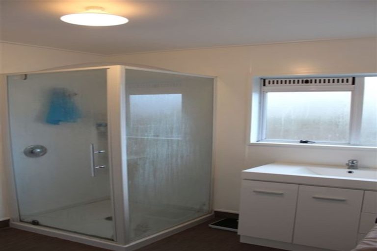 Photo of property in 18k Forth Street, North Dunedin, Dunedin, 9016