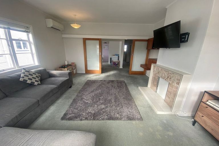 Photo of property in 8 Fife Lane, Miramar, Wellington, 6022