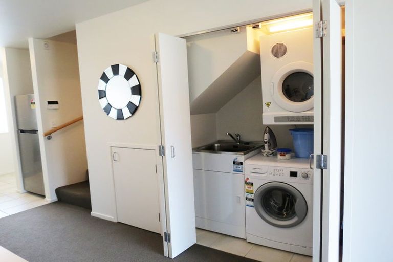 Photo of property in 6/17 Waihi Way, East Tamaki, Auckland, 2013