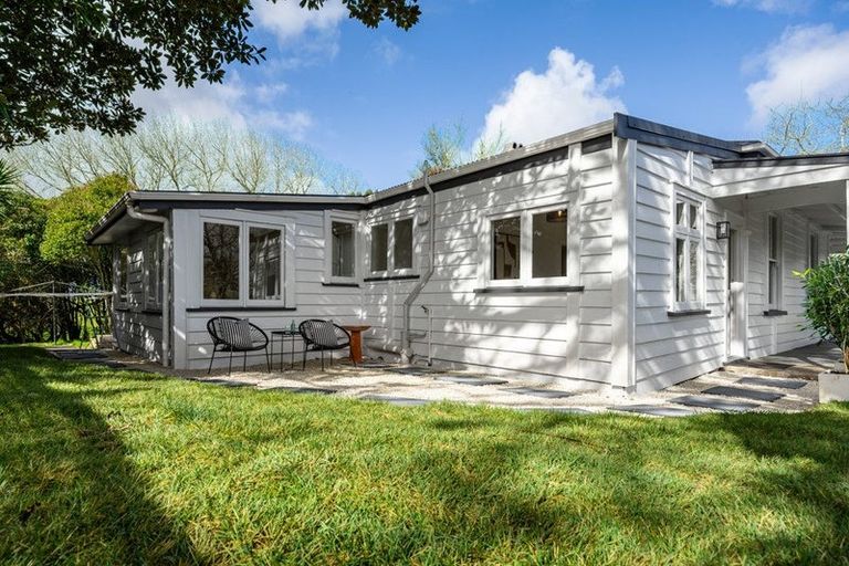Photo of property in 2 Centennial Park Road, Wellsford, 0900