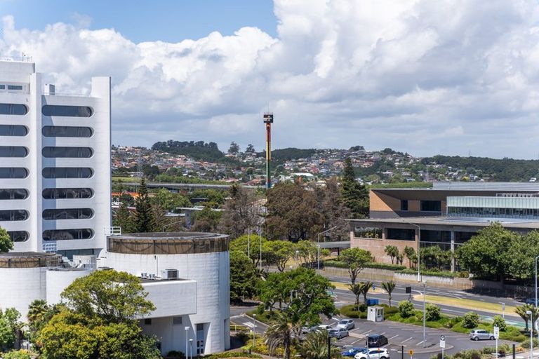 Photo of property in Twin Towers, 809/17 Putney Way, Manukau, Auckland, 2104