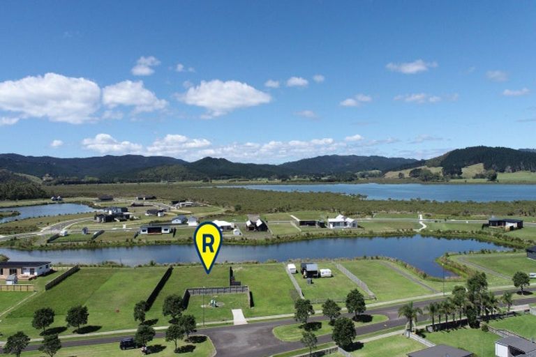Photo of property in 330 Harbour Drive East, Matarangi, Whitianga, 3592