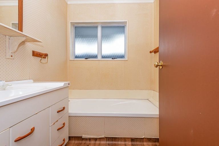 Photo of property in 106 Cook Street, West End, Palmerston North, 4410