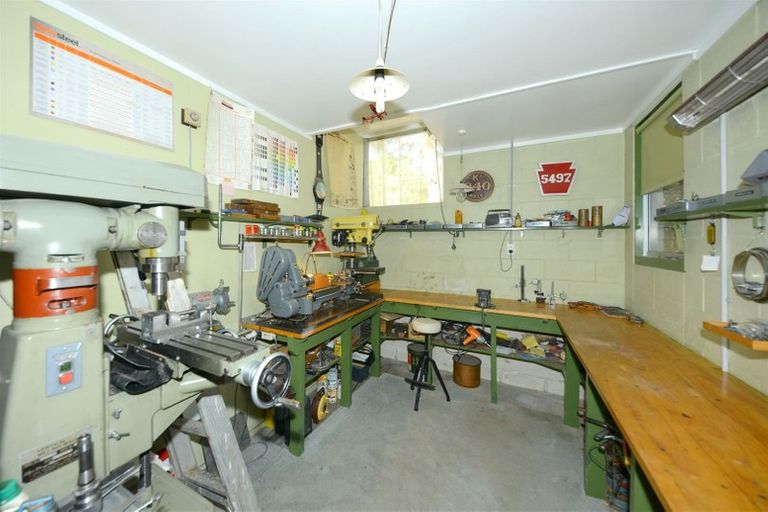 Photo of property in 15 Guinness Crescent, Ilam, Christchurch, 8041