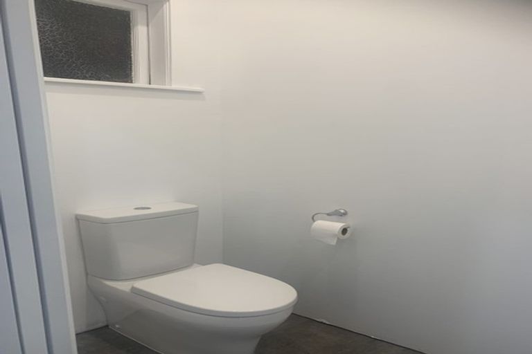 Photo of property in 15 Liverpool Street, Miramar, Wellington, 6022