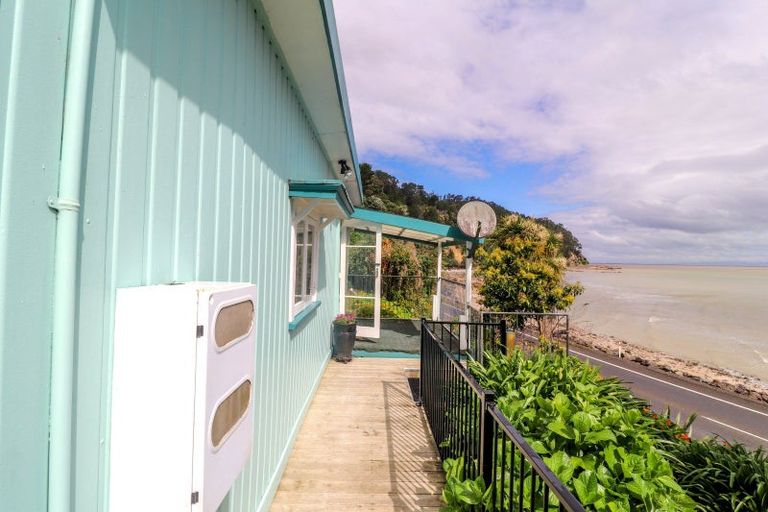 Photo of property in 116 Thames Coast Sh25 Road, Whakatete Bay, Thames, 3575