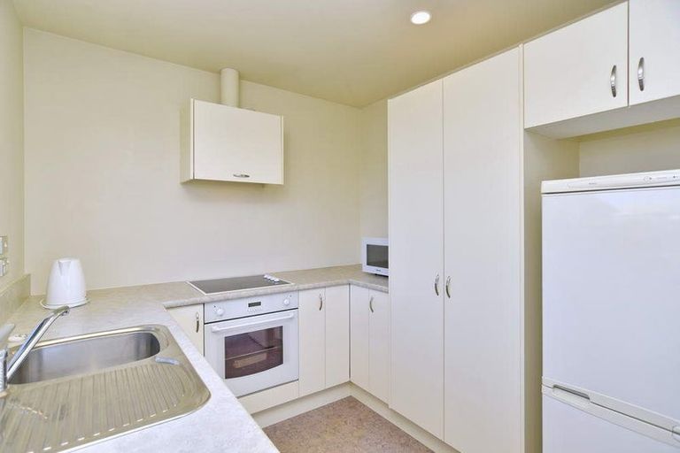 Photo of property in 6 Seadown Crescent, Amberley, 7410