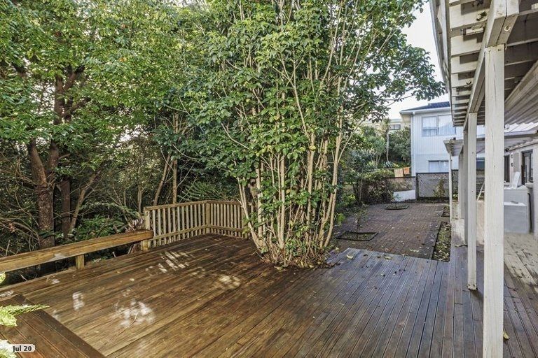 Photo of property in 43 Sartors Avenue, Northcross, Auckland, 0630