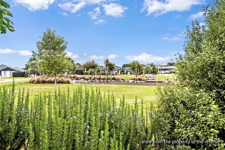 Photo of property in 39 Hartford Crescent, Rolleston, 7615