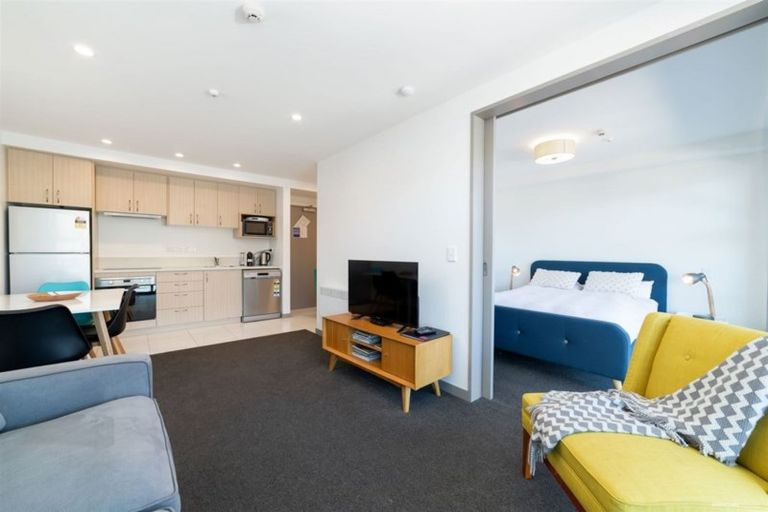 Photo of property in La Residence Du Lac, 35/527 Frankton Road, Queenstown, 9300