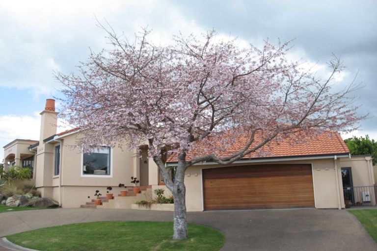 Photo of property in 8 Sissinghurst Court, Bethlehem, Tauranga, 3110