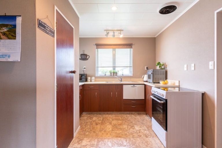 Photo of property in 39c Burns Street, Dannevirke, 4930