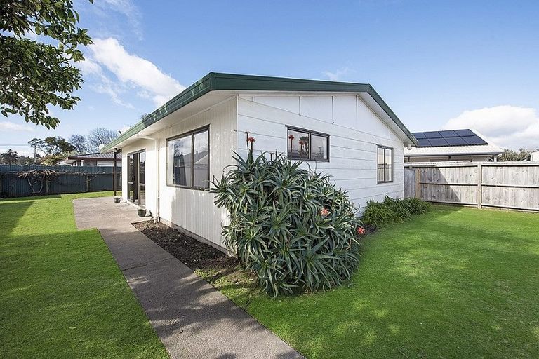 Photo of property in 59a Queen Road, Bellevue, Tauranga, 3110