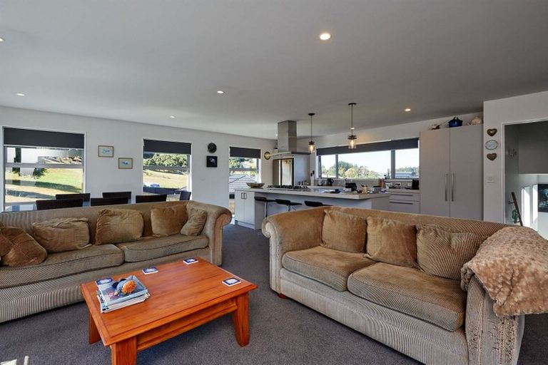 Photo of property in 16 Swyncombe Place, Kaikoura Flat, Kaikoura, 7371