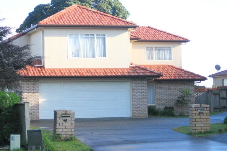 Photo of property in 41 Carousel Crescent, East Tamaki Heights, Auckland, 2016