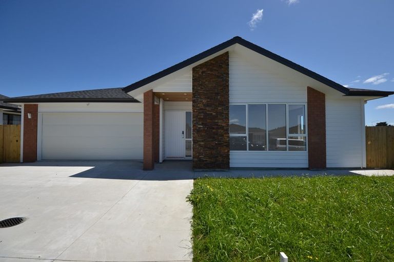 Photo of property in 32 Johns Creek Crescent, Silverdale, 0932