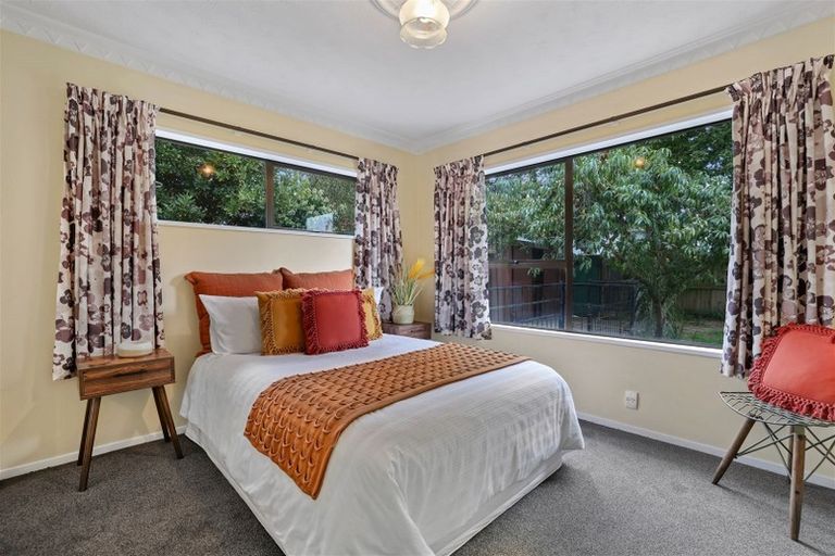 Photo of property in 83 Waratah Street, Avondale, Christchurch, 8061