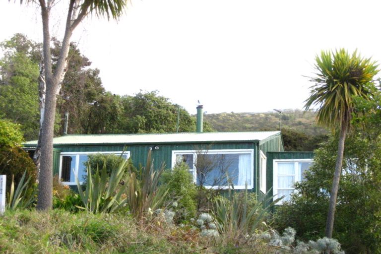 Photo of property in 4 Albert Road, Osborne, Port Chalmers, 9081