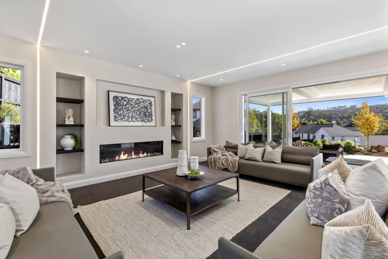 Photo of property in 11 Henry Blyth Lane, Greenhithe, Auckland, 0632