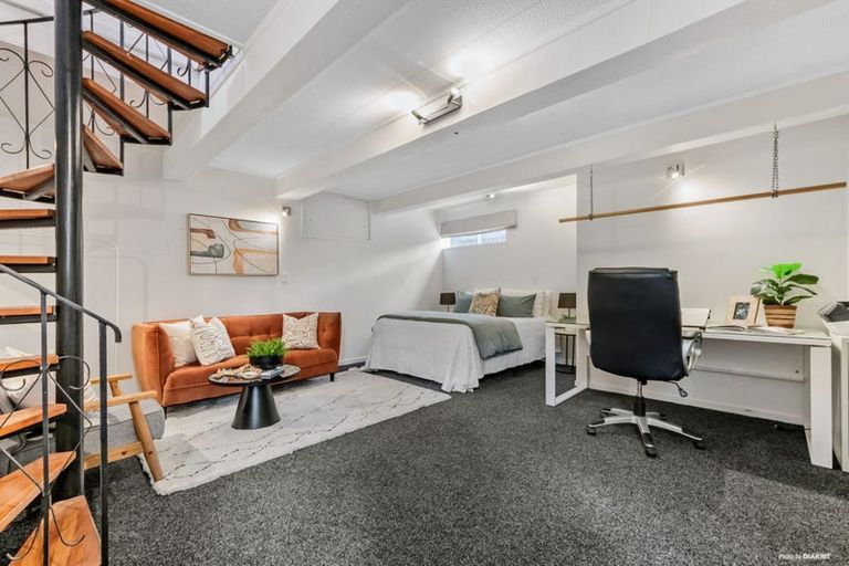 Photo of property in 161 Triangle Road, Massey, Auckland, 0614