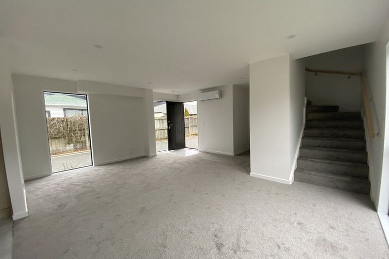 Photo of property in 2/85 Wainui Street, Riccarton, Christchurch, 8041