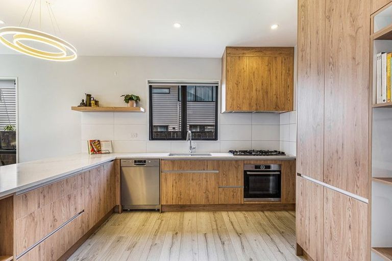 Photo of property in 9 Kearns Drive, Hobsonville, Auckland, 0616