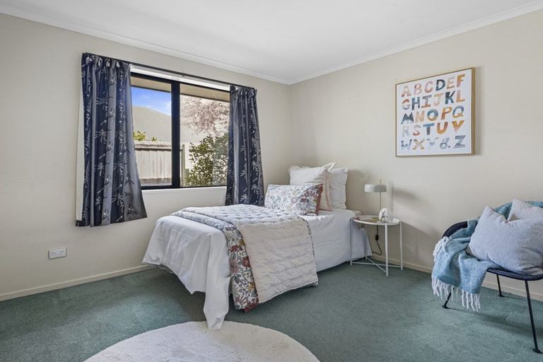 Photo of property in 18 Parkside Crescent, Northwood, Christchurch, 8051