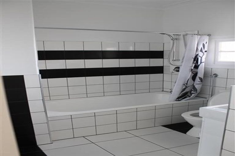 Photo of property in 1/403 Southampton Street West, Hastings, 4122