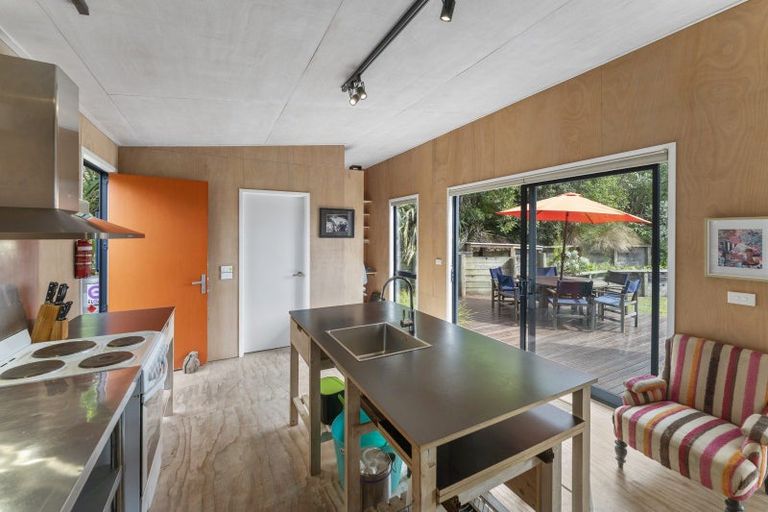 Photo of property in 243 Saint Vincent Street, Toi Toi, Nelson, 7010