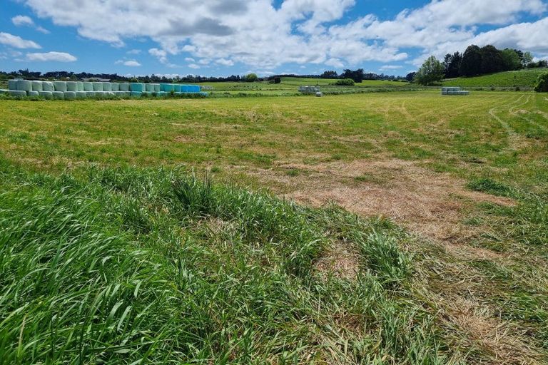 Photo of property in 223 Kaitangata Highway, Stirling, 9231