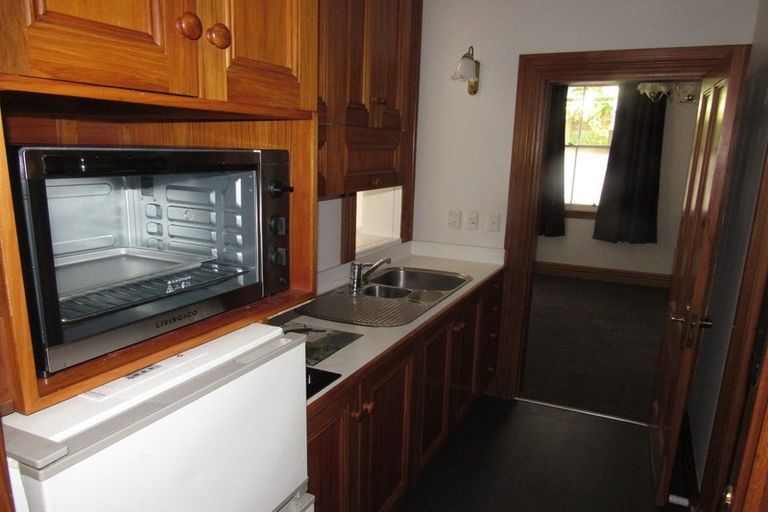 Photo of property in 233 Tinakori Road, Thorndon, Wellington, 6011