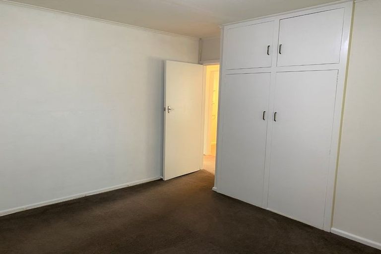 Photo of property in 5/9a Curletts Road, Sockburn, Christchurch, 8042