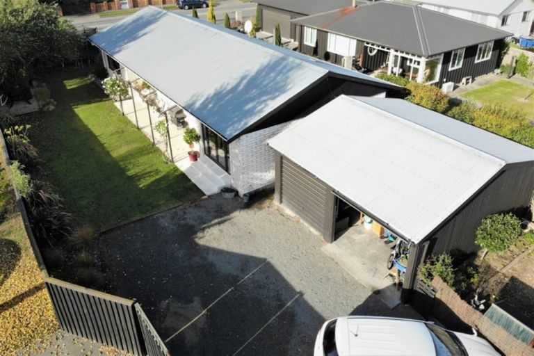 Photo of property in 1a Elm Drive, Rangiora, 7400