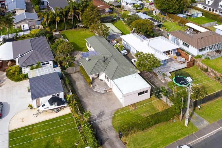 Photo of property in 93 Ladies Mile, Manly, Whangaparaoa, 0930